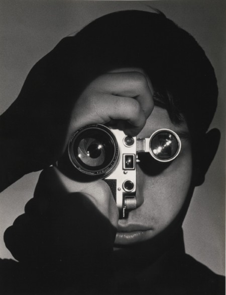 The Photojournalist' (Dennis Stock)-1955 The Photojournalist' (Dennis Stock)-1955