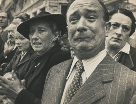 Movietone News - Frenchman Weeping, Marseilles-1941 Movietone News - Frenchman Weeping, Marseilles-1941