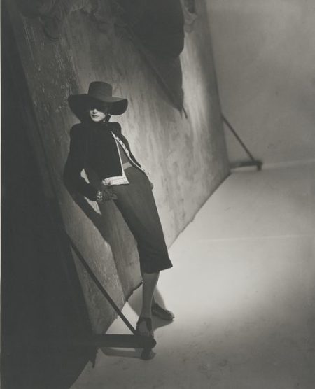 Post WWII Fashion (Black)-1946 Post WWII Fashion (Black)-1946