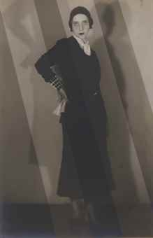 Elsa Schiaparelli-1930 Elsa Schiaparelli-1930