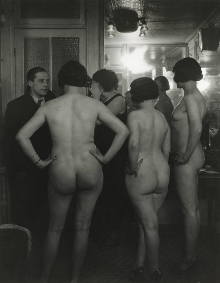 Chez Suzy La Presentation' Vers-1932 Chez Suzy La Presentation' Vers-1932
