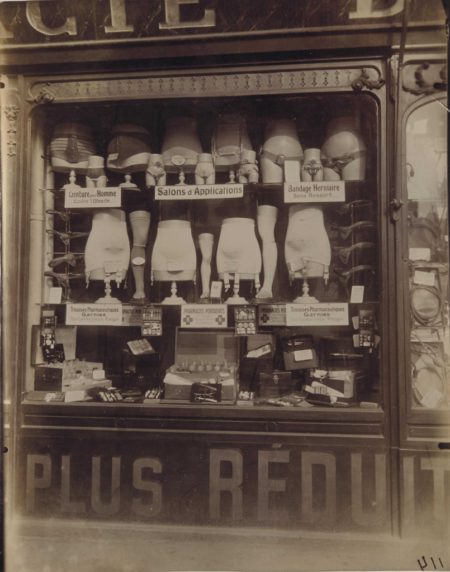 Pharmacie Boulevard de Strasbourg, Paris-1921 Pharmacie Boulevard de Strasbourg, Paris-1921