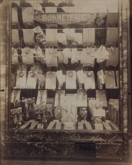Bonneterie, Boulevard de Strasbourg, Paris-1926 Bonneterie, Boulevard de Strasbourg, Paris-1926