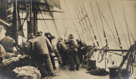 Photographer Unknown - Vues d'un voilier et son equipage en pleine tempete-1910 Photographer Unknown - Vues d'un voilier et son equipage en pleine tempete-1910