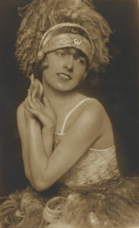 Dancer Valerie Kratina; Ballet Dancer; Dancer Lisl Rinaldini; Designer Mela Kohler-1926 Dancer Valerie Kratina; Ballet Dancer; Dancer Lisl Rinaldini; Designer Mela Kohler-1926