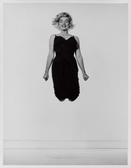 Marilyn Monroe, Jumping-1954 Marilyn Monroe, Jumping-1954