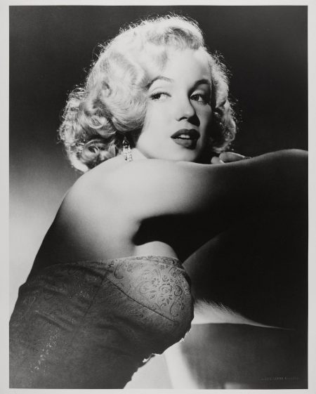 Laszlo Willinger - Marilyn Monroe, Studio Shots (Profile)-1948 Laszlo Willinger - Marilyn Monroe, Studio Shots (Profile)-1948