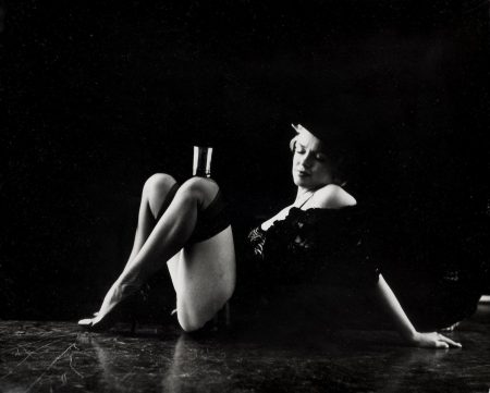 Milton H. Greene - Marilyn Monroe, The Black Sitting-1956 Milton H. Greene - Marilyn Monroe, The Black Sitting-1956