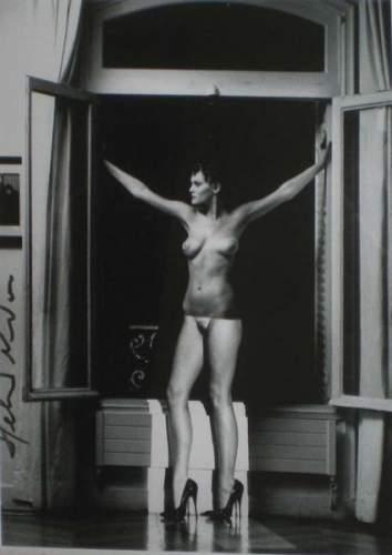 Nude- Nude-