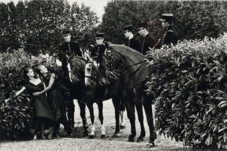 Le cadre noir de Saumur avec deux mannequins- Le cadre noir de Saumur avec deux mannequins-