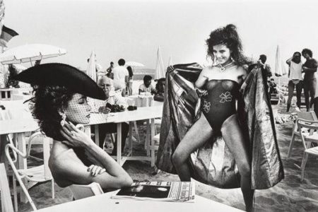 Flashing at Cannes Film Festival, Cannes-1981 Flashing at Cannes Film Festival, Cannes-1981