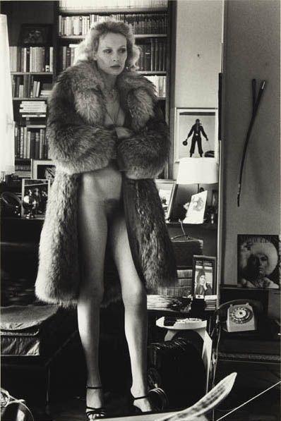Mercedes at home, Paris-1975 Mercedes at home, Paris-1975