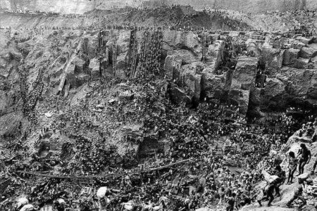 Brasil (Serra Pelada Gold Mine / Cast of thousands, Serra Pelada)-1986 Brasil (Serra Pelada Gold Mine / Cast of thousands, Serra Pelada)-1986