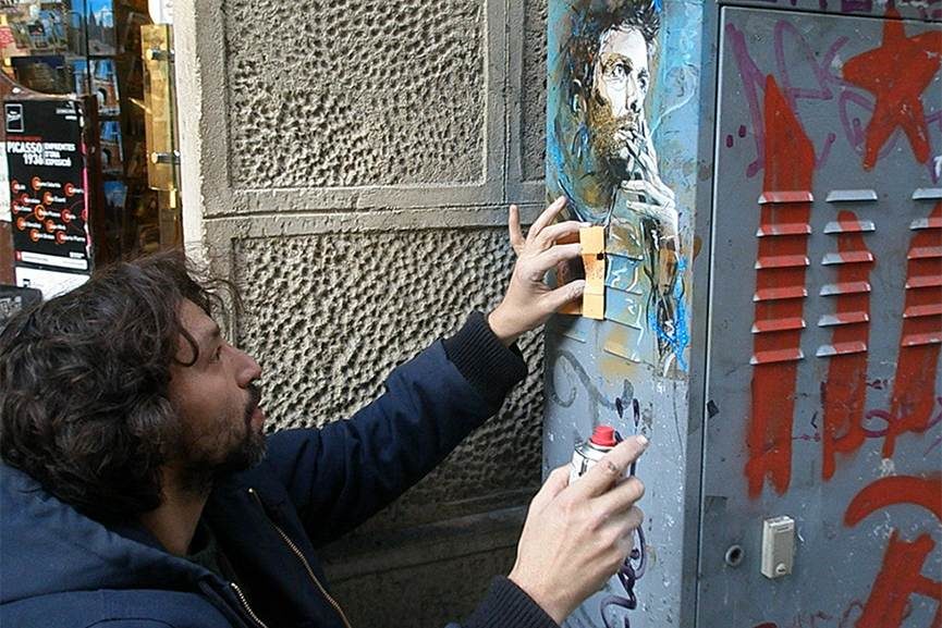 Anti-graffiti Squad in Reims Cleans a Town House Commissioned Street Art by C215