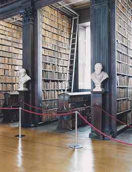 Trinity College Library Dublin III-2004 Trinity College Library Dublin III-2004