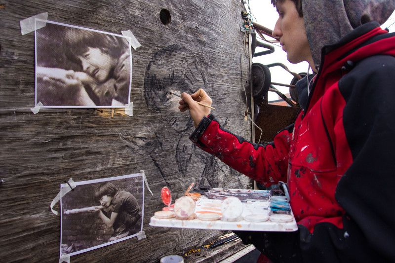Ernest Zacharevic - Cowboys and Crooks making of - Photo Credit Ernest Zacharevic