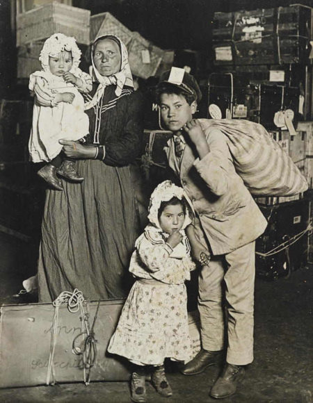 Italian Family Looking for Lost Baggage, Ellis Island, New York-1905 Italian Family Looking for Lost Baggage, Ellis Island, New York-1905