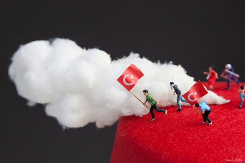 street art, installation, Slinkachu, outdoors
