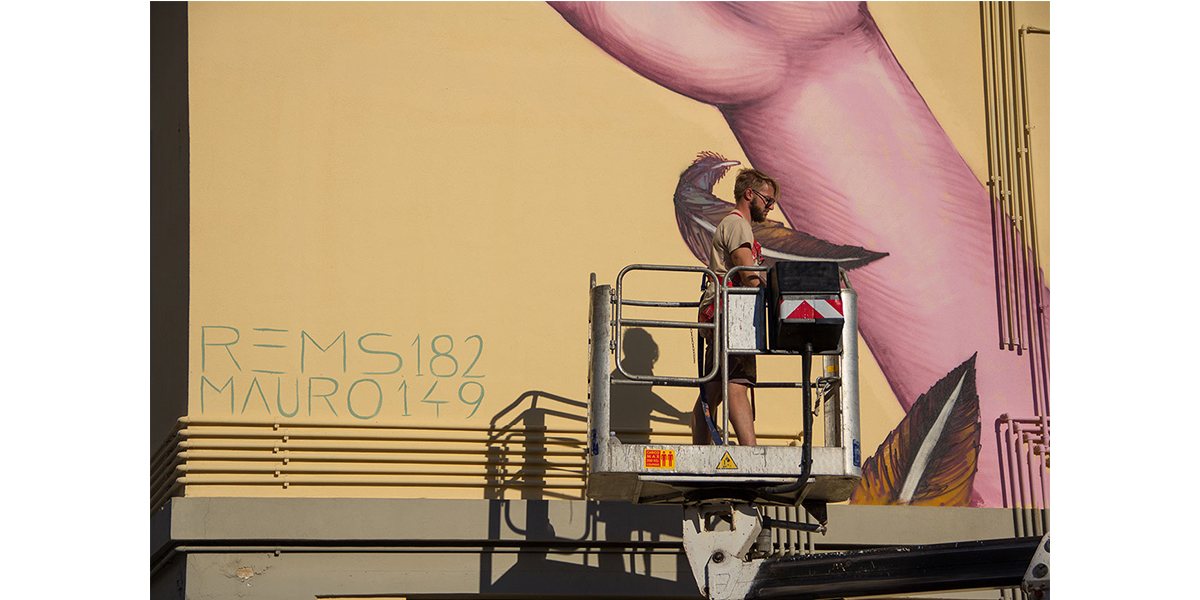 Truly Design, Mauro149 and Rems182 - Making of Lucia, Street Art Mazzarona Festival, Syracuse, Italy