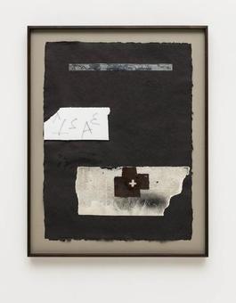 Collage sobre paper negre