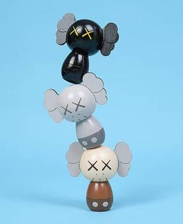 HOLIDAY JAPAN Limited Kokeshi Doll Set (Set of 3)