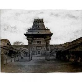 Tripe_12 (Seeringham. Munduppum inside gateway)