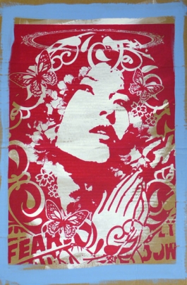 Shadow of fear red/gold