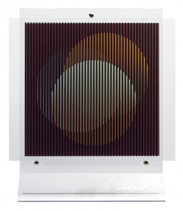 Chromointerference Manipulable