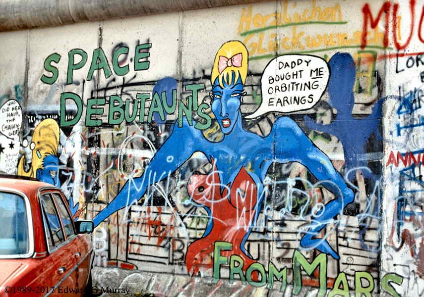 Space Debutantes, german graffiti, in berlin, germany