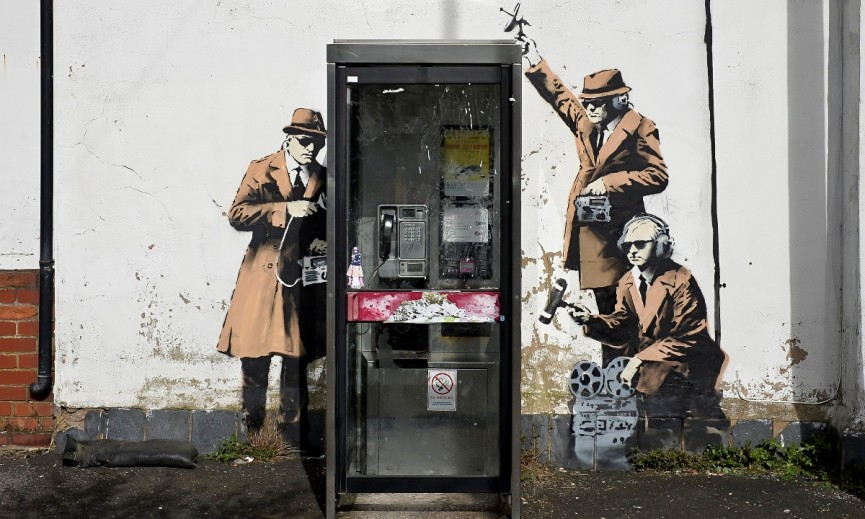 Seven-Figure Banksy <em>Spy Booth</em> Vandalized