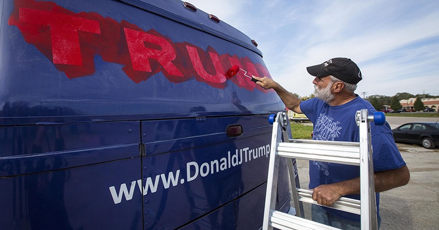 Donald Trump Campaign Bus Art sports news iowa republican 2015 philadelphia gleeson today miami iowa sports news email video
