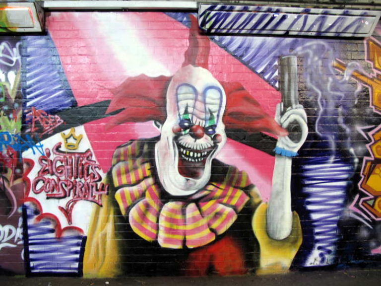 Scary Graffiti Monsters and Freaky Murals to Enrich your Halloween ...