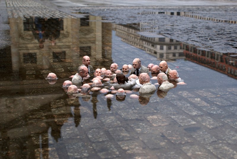 Politicians Discussing Global Warming, 2012 Berlin, Germany, photography eclipses, news book video facebook