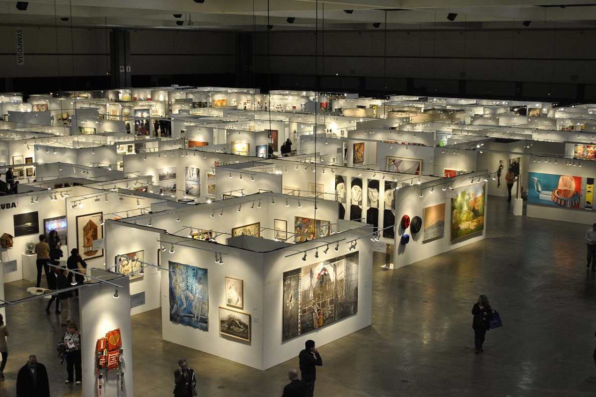 LA Art Show Art Fair with More than 100 Exhibitors from all Over the