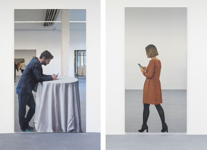 Left Michelangelo Pistoletto - Smartphone - uomo appoggiato, 2018 Right Michelangelo Pistoletto - Smartphone giovane donna 6 movimenti E, 2018