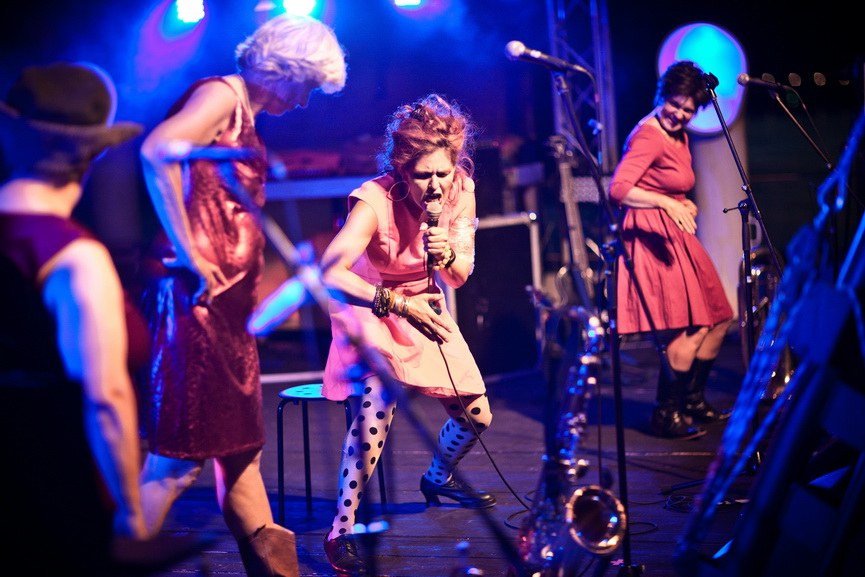 Les Reines Prochaines - Programm Blut Syrup of Life