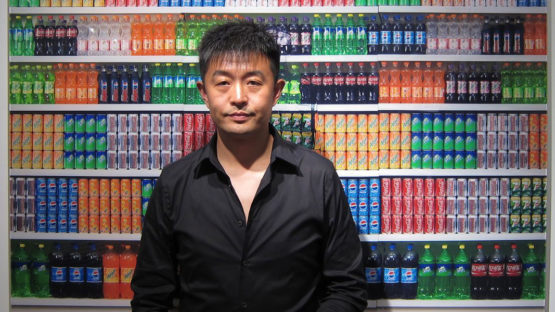 Liu Bolin – Un camaleonte nel cuore della contemporaneità. | donadoniblog