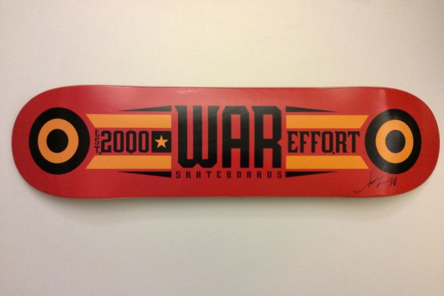 Lot 170 - War Effort, 1998