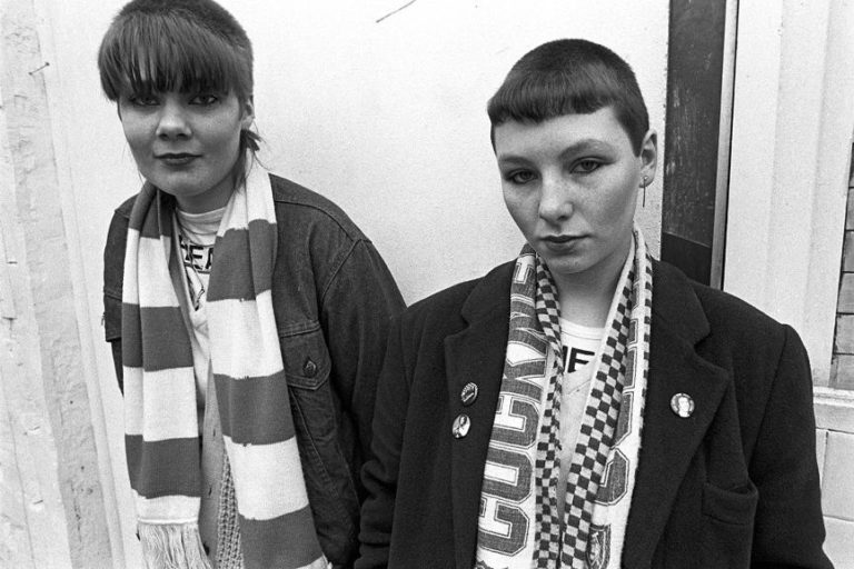 Skinhead Girls | Widewalls