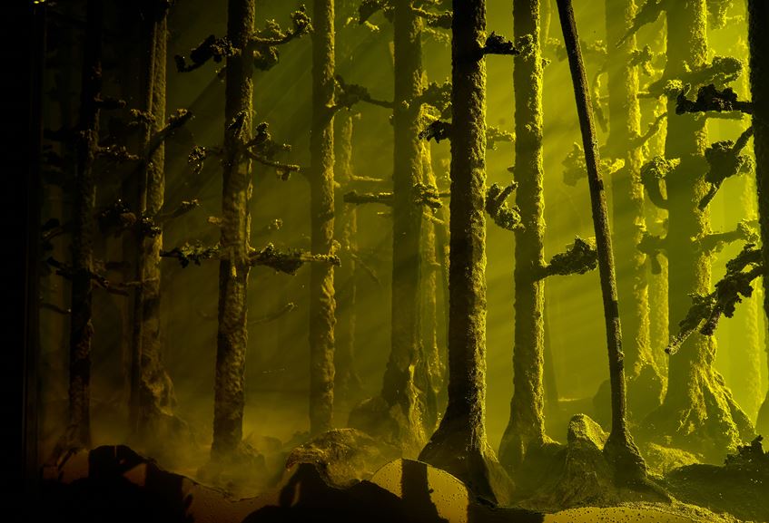 Mariele Neudecker - And Then the World Changed Colour Breathing Yellow