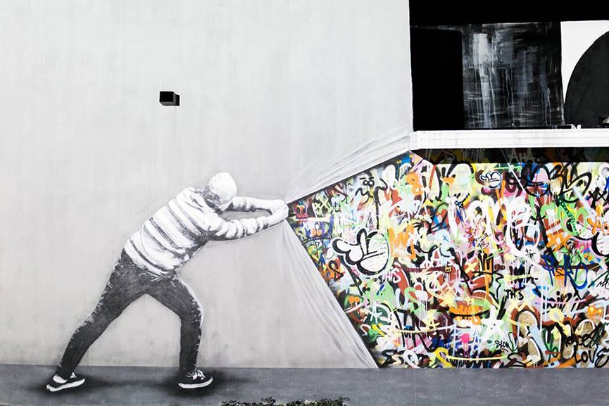 Martin Whatson in Miami | Widewalls