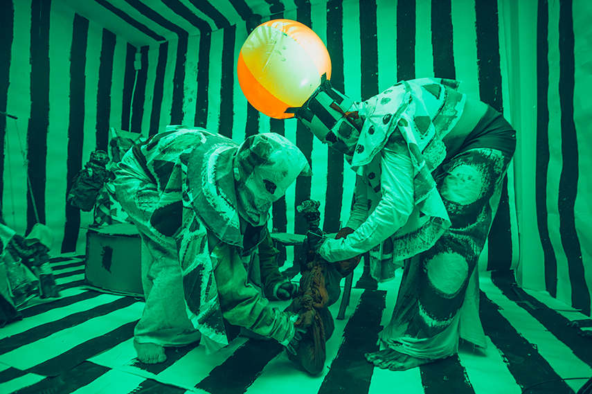 Marvin Gaye Chetwynd - Jesus and Barabbas puppet show 9 October 2014 - © The Artist - Courtesy of Sadie Coles HQ, London