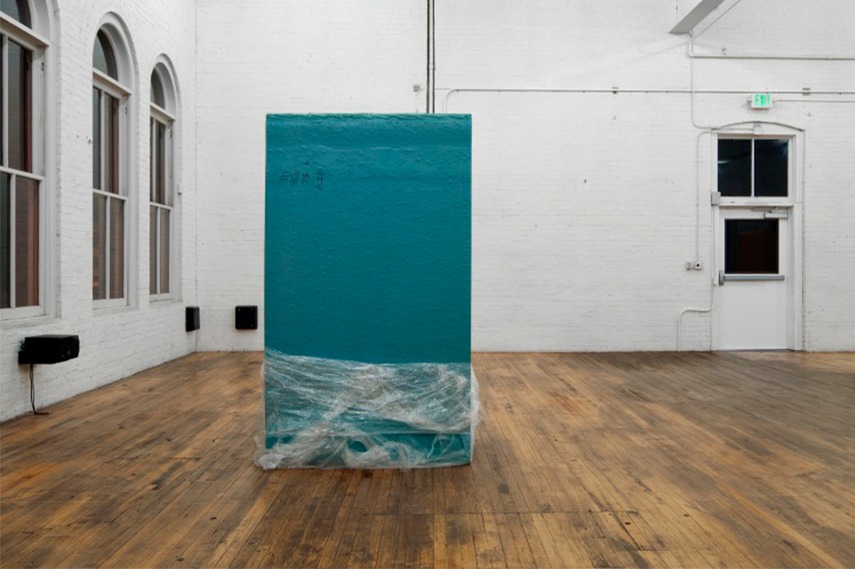 Park McArthur - Polyurethane Foam 2014, courtesy of the artist and ESSEX STREET, New York