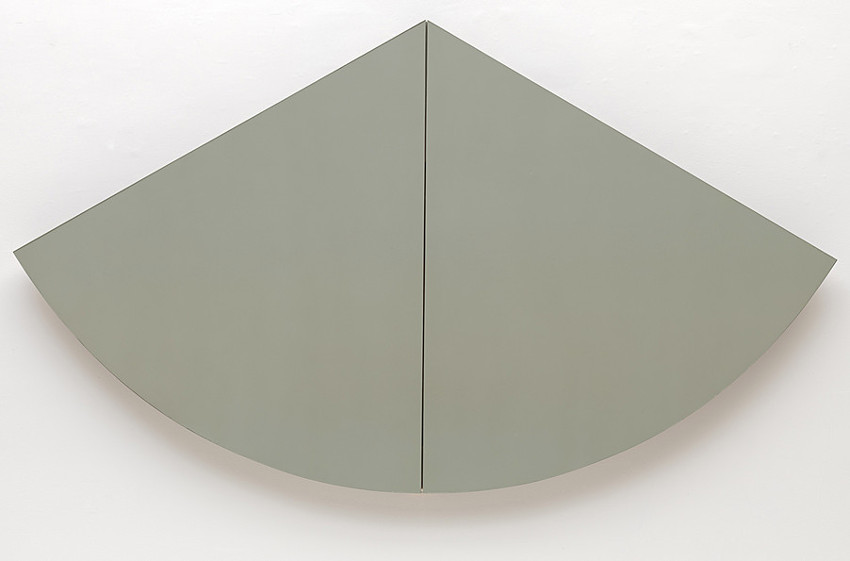 Robert Mangold - 1-3 Gray-Green Curved Area, 1966, he's an american who lives in new york, his works use terms of privacy
