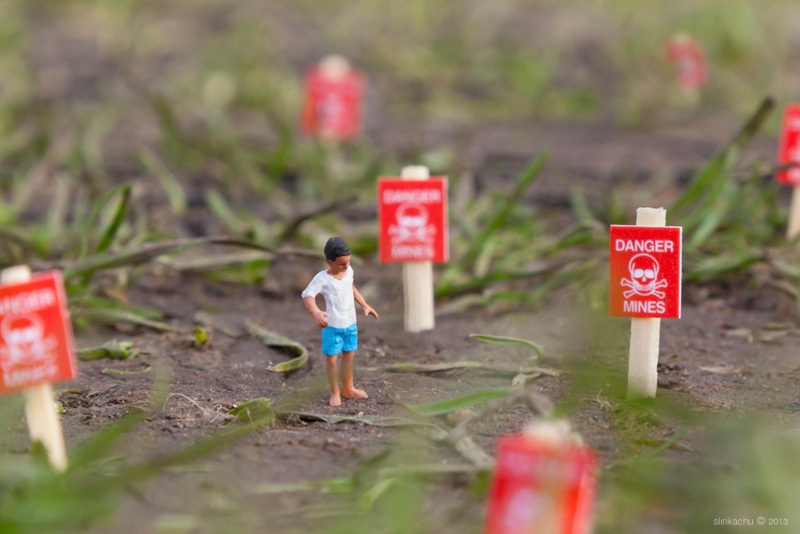 street art, installation, Slinkachu, outdoors