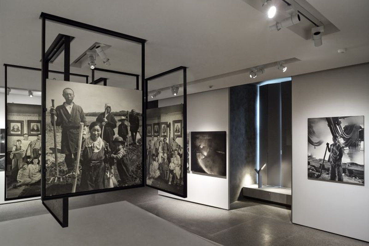 Why Photographer Edward Steichen’s The Family of Man Exhibition is so