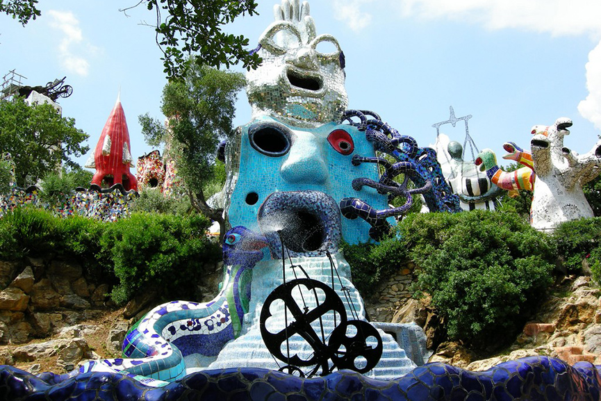 Getting Mesmerized by Niki de Saint Phalle’s The Tarot Garden | Widewalls