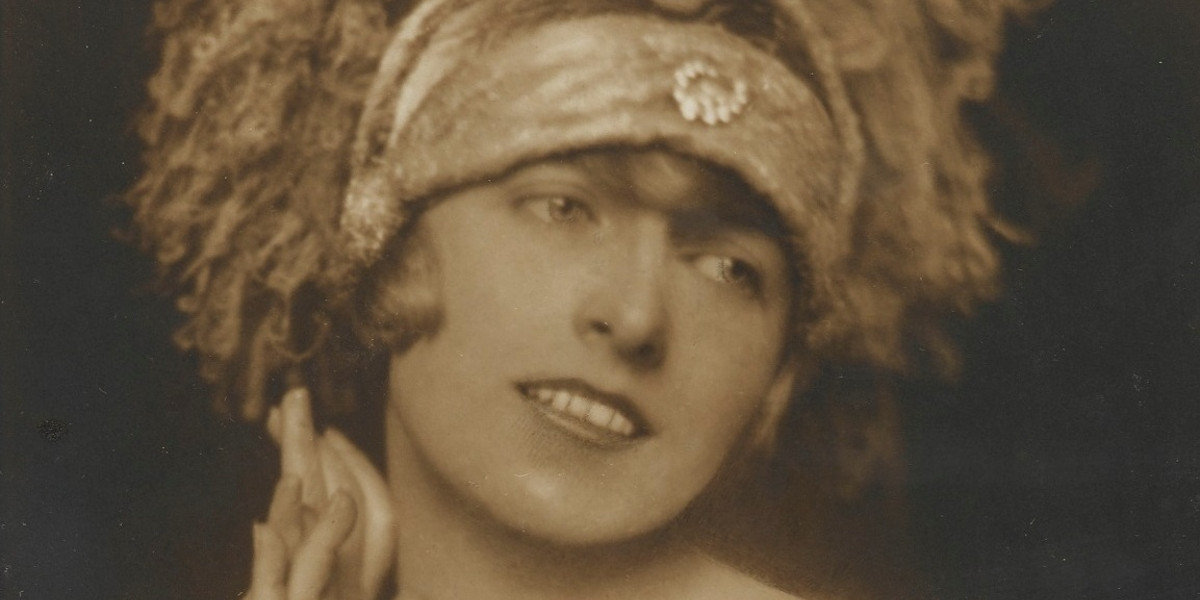 Biography of Trude Fleischmann Widewalls