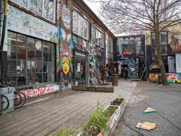 popular galleries are national gems of the time