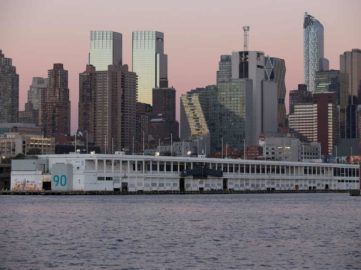 VOLTA NY at Pier 90 in New York City Image courtesy David Willems Photography